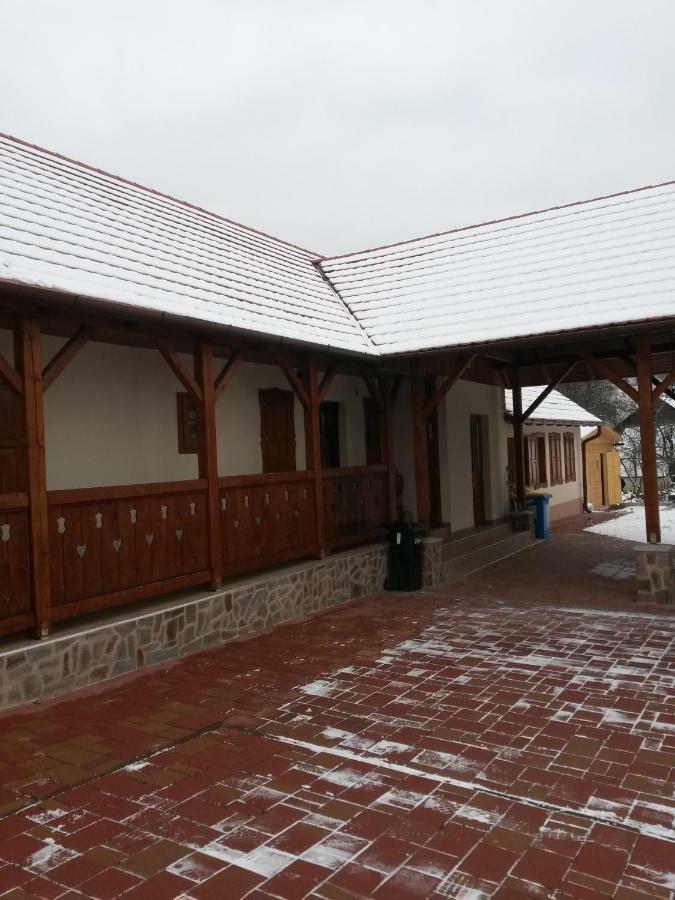 Martonyi Erdoszeli Vendeghaz Hotel Exterior foto